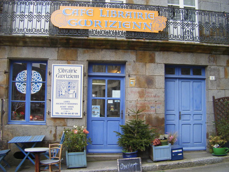Becherel-cafe-Ottilie-Bretagne