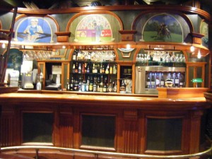 Cambridge-Tavern-Etoile-Paris