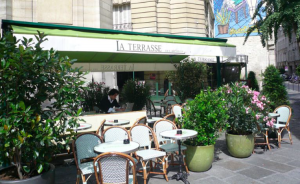 Terrasse-des-archives-paris
