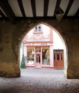 croissant-dore-colmar-alsace