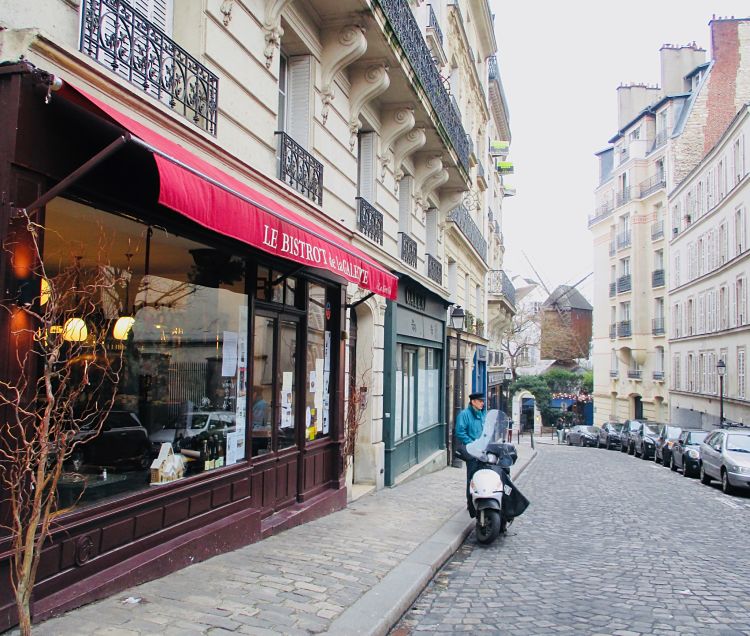 Le-Bistrot-de-la-Galette-Montmartre